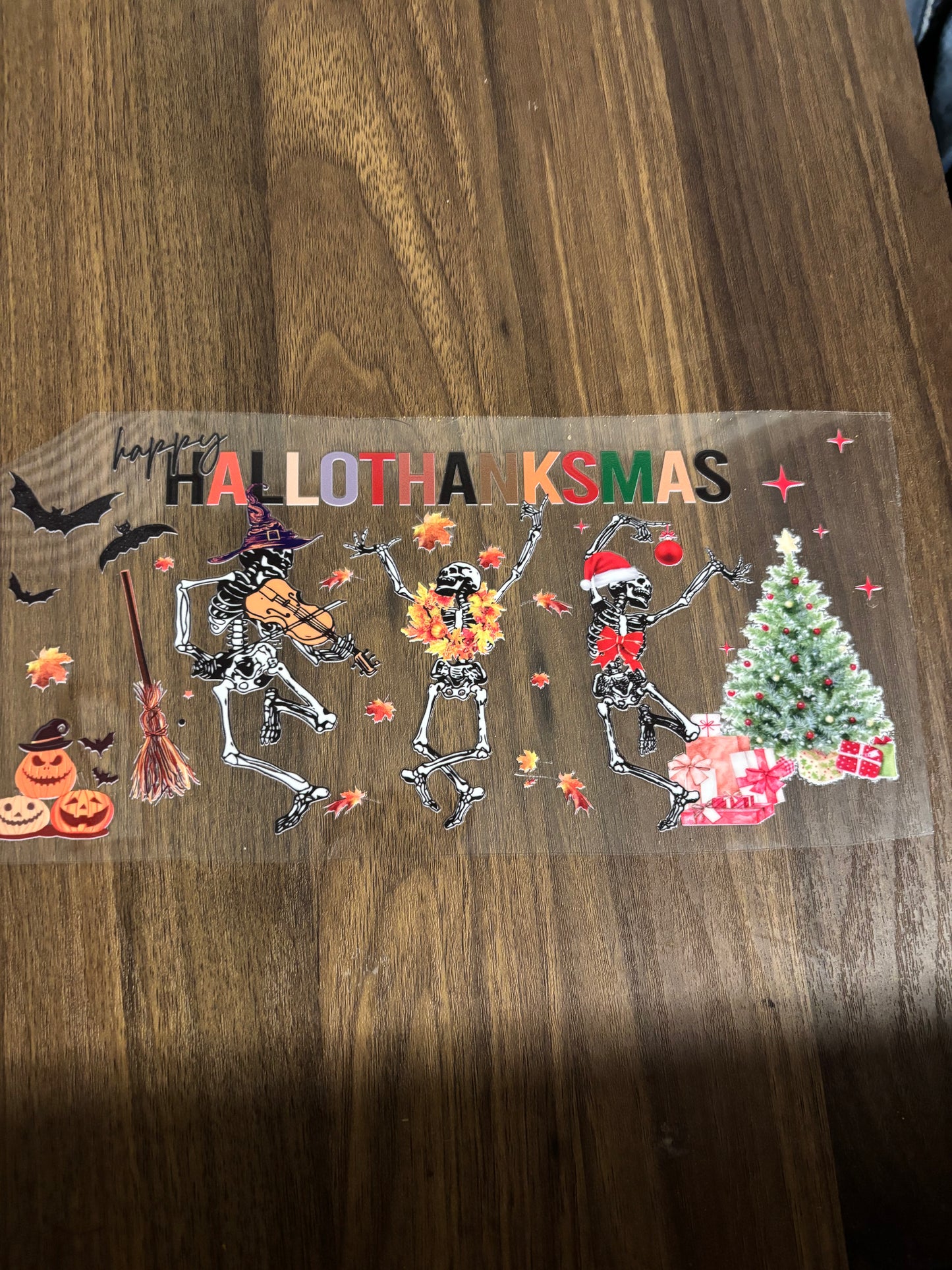 Hallothanksmas Wrap
